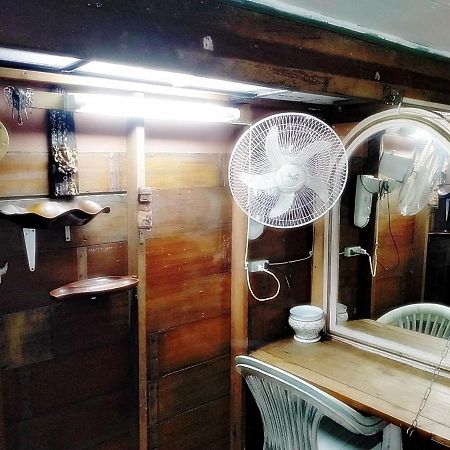 Ray Nu Guest House Phra Nakhon Si Ayutthaya Ngoại thất bức ảnh