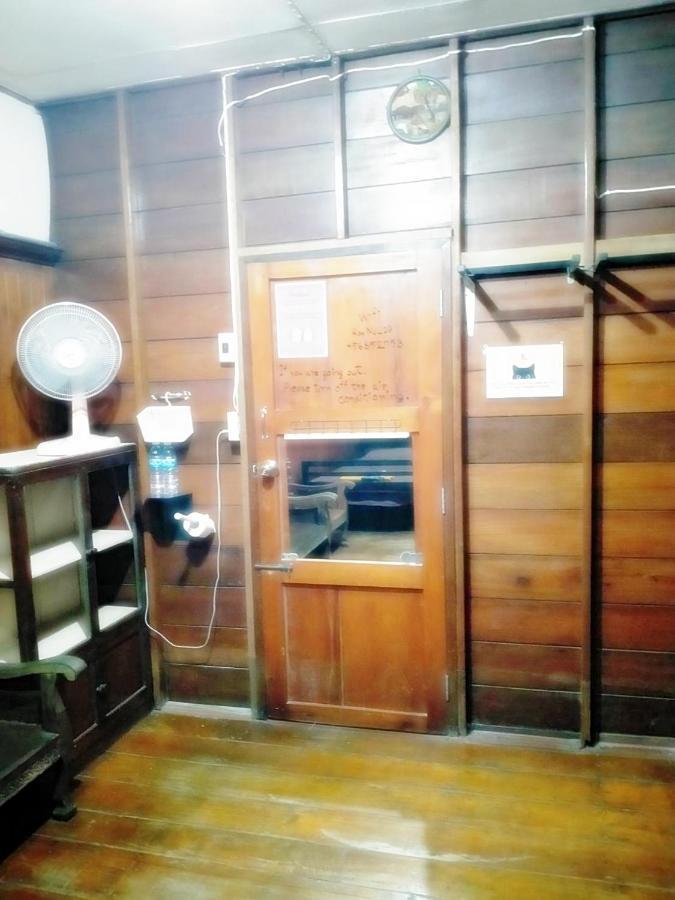 Ray Nu Guest House Phra Nakhon Si Ayutthaya Ngoại thất bức ảnh