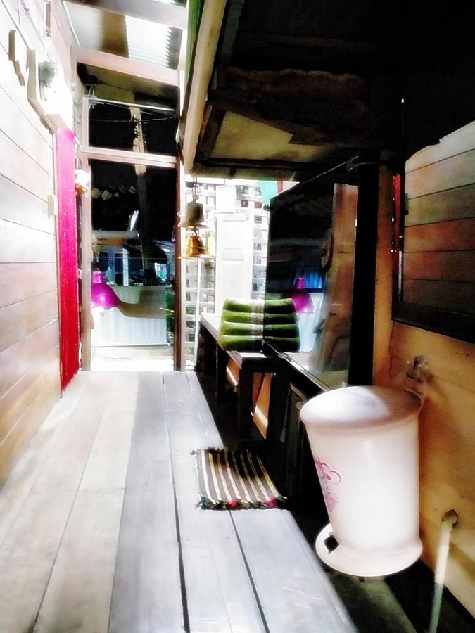 Ray Nu Guest House Phra Nakhon Si Ayutthaya Ngoại thất bức ảnh